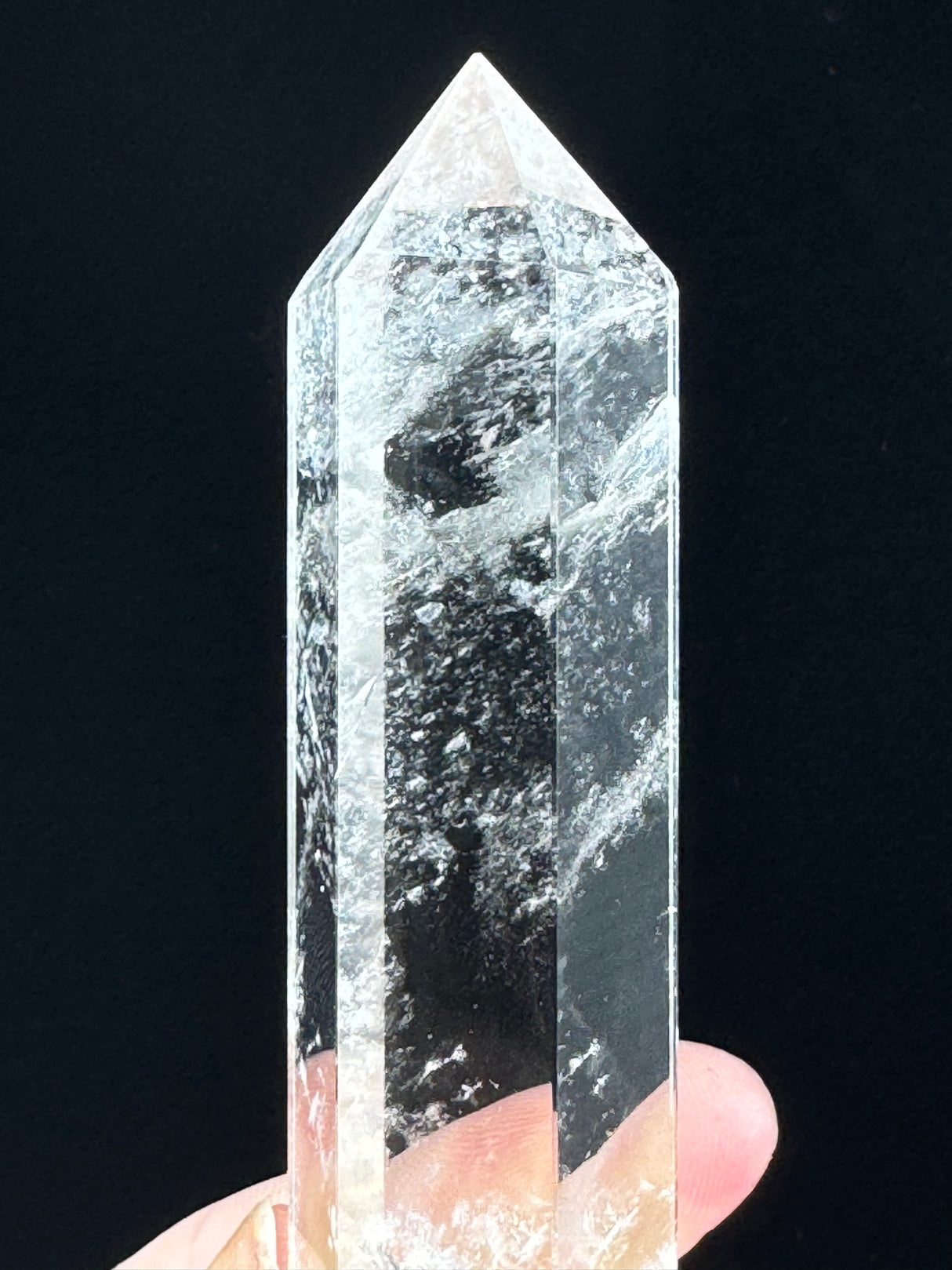 Clear Quartz Point 90g - “ I have the power to manifest all my dreams and desires”.