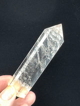 Clear Quartz Point 90g - “ I have the power to manifest all my dreams and desires”.