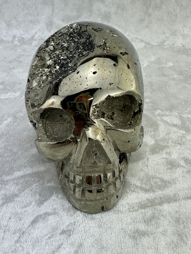 Pyrite Skull Carving #7 - 1.044kilos - Protection & Energy