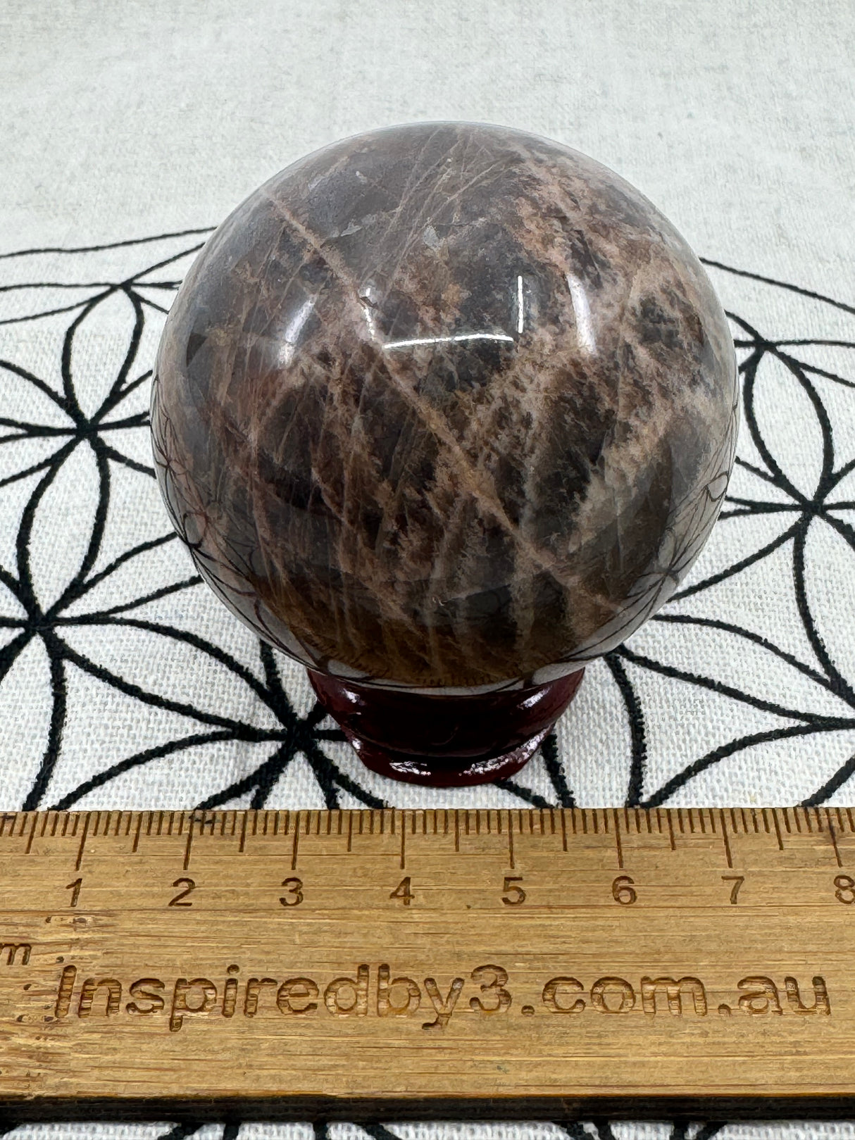 Black Moonstone Sphere 214g - ‘'I am open and ready for new beginnings in my life”.