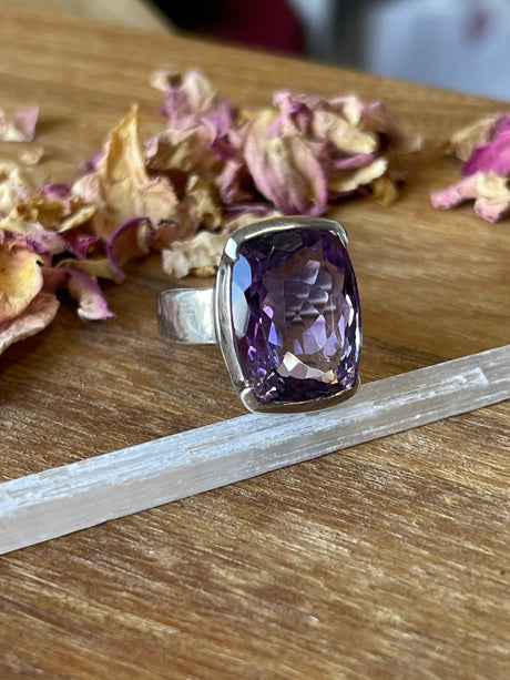 Amethyst Silver Ring Size 7