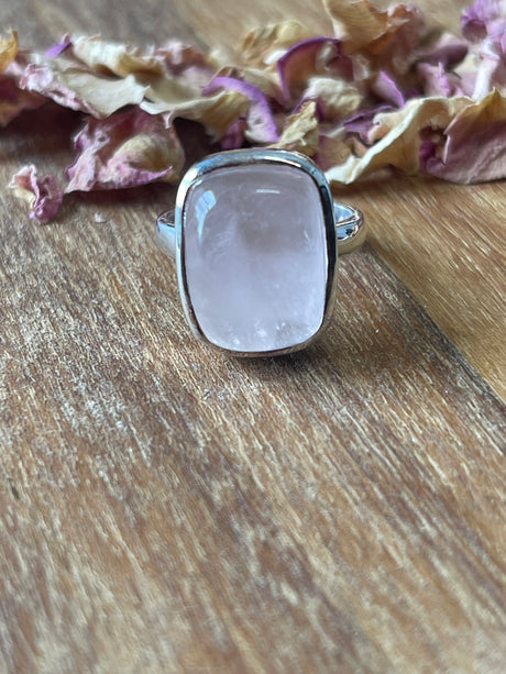 Rose Quartz Silver Ring Size 7 - “I radiate love, beauty, confidence and grace”.