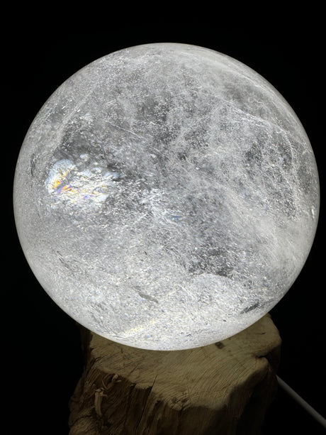 Clear Quartz Sphere from Madagascar - 1.764 kilo - 11cm - “I have the power to manifest all my dreams and desires”.