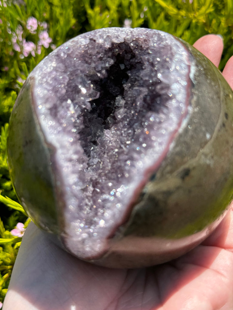 Amethyst Cluster Sphere 614g - Intuition & Protection