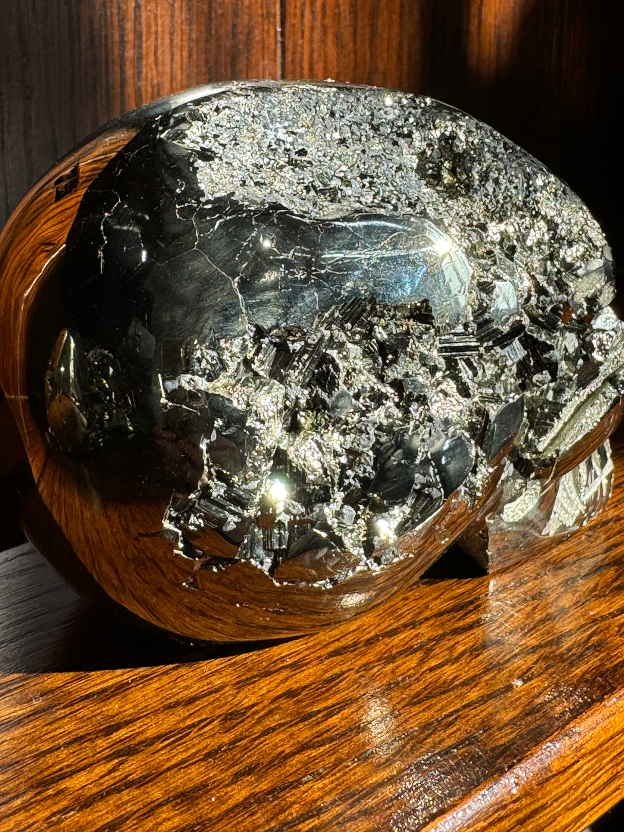 Pyrite Skull Carving #7 - 1.044kilos - Protection & Energy