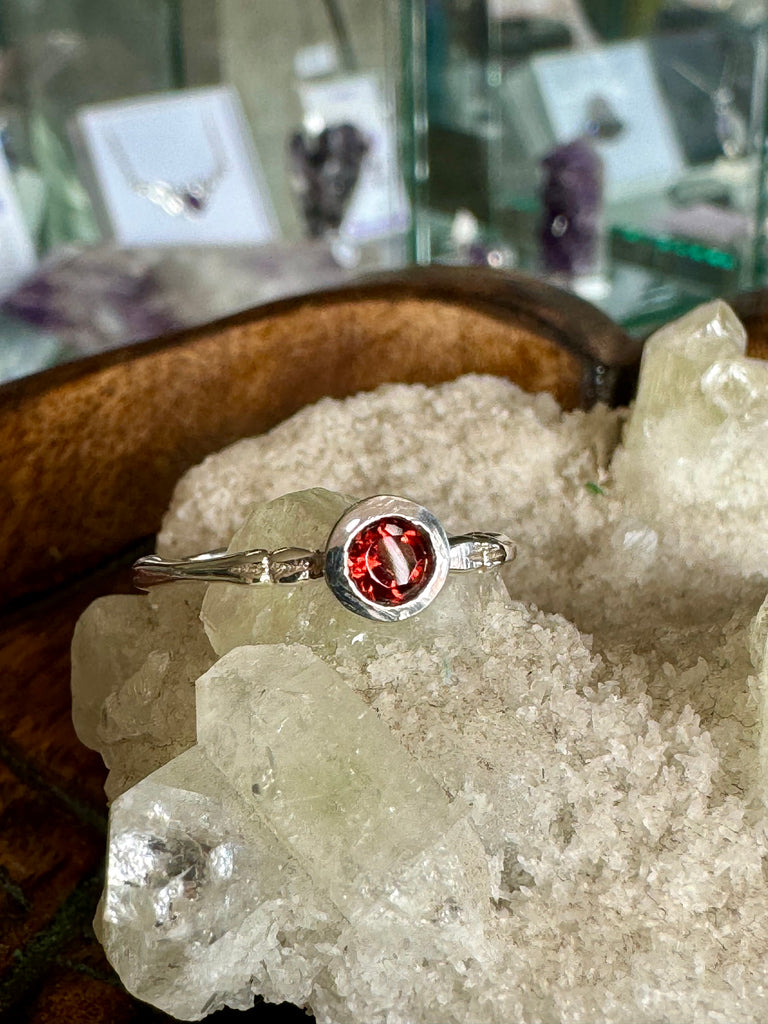 Garnet Silver Ring Size 7 - "I am passionate and enthusiastic in all areas of my life."