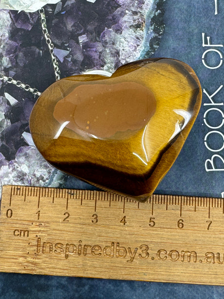 Tiger Eye Gold Heart 96g - "I have the strength to overcome challenges and setbacks.