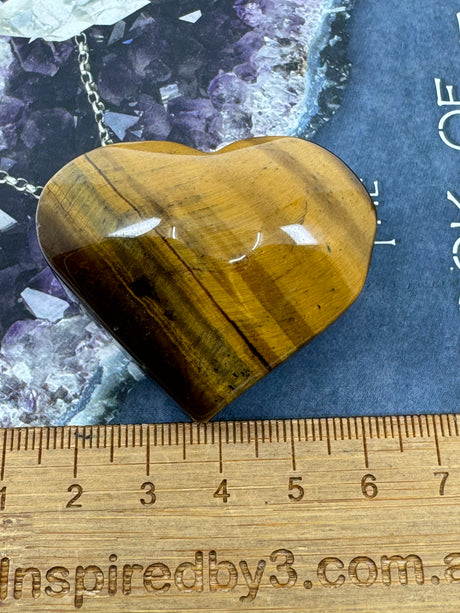 Tiger Eye Gold Heart 61g - "I have the strength to overcome challenges and setbacks.