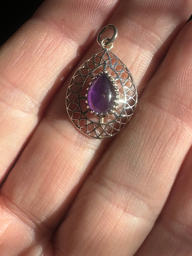 Amethyst Silver Pendant - Intuition & Protection