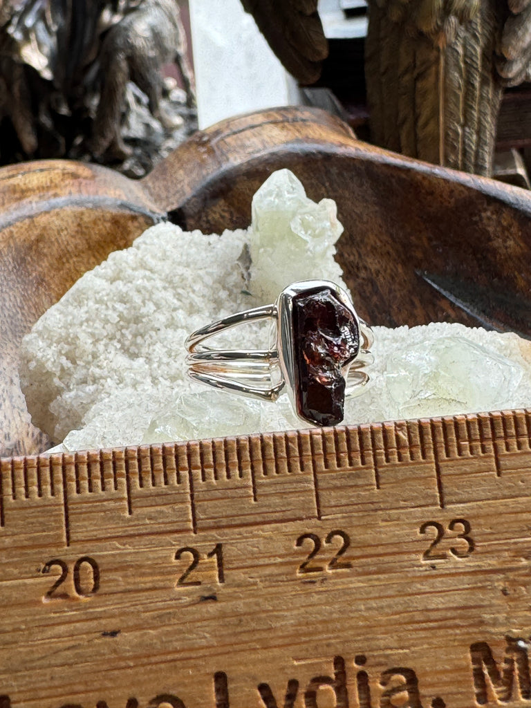 Garnet Rough Silver Ring Size 9 - "I am passionate and enthusiastic in all areas of my life."