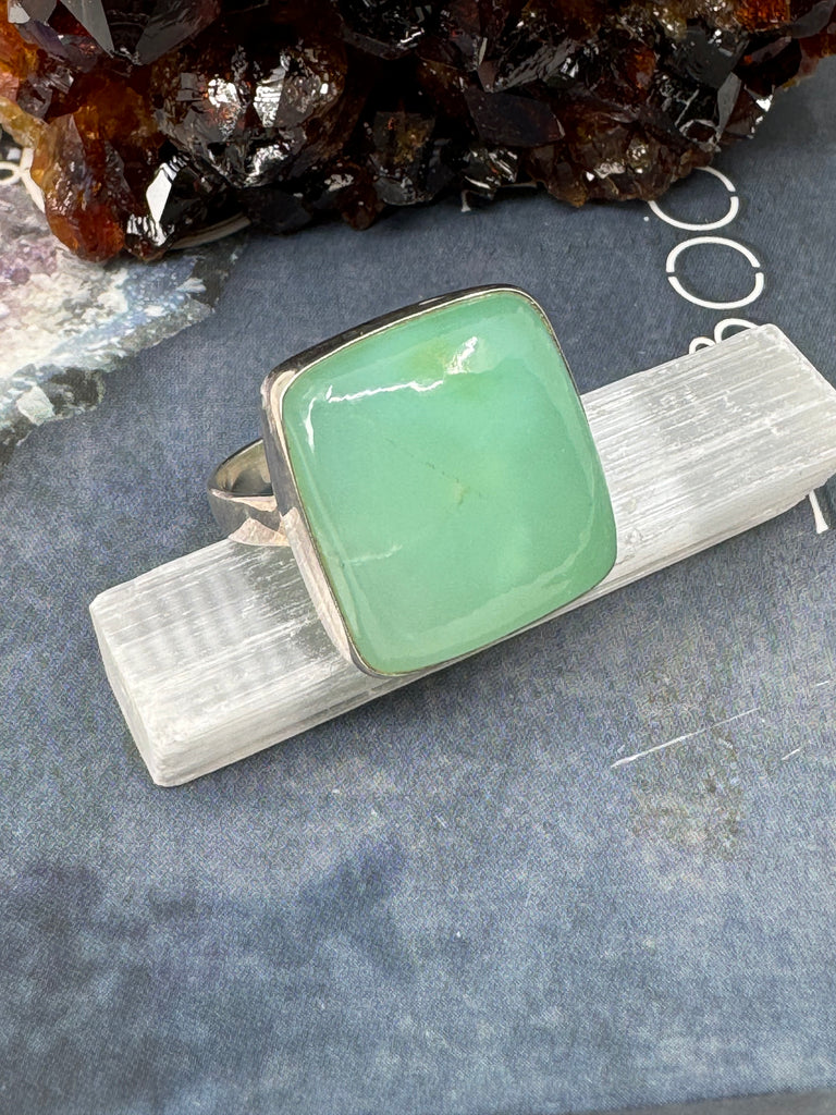 Chrysoprase Ring Size 11 - "I allow compassion, patience, and love to fill my heart."