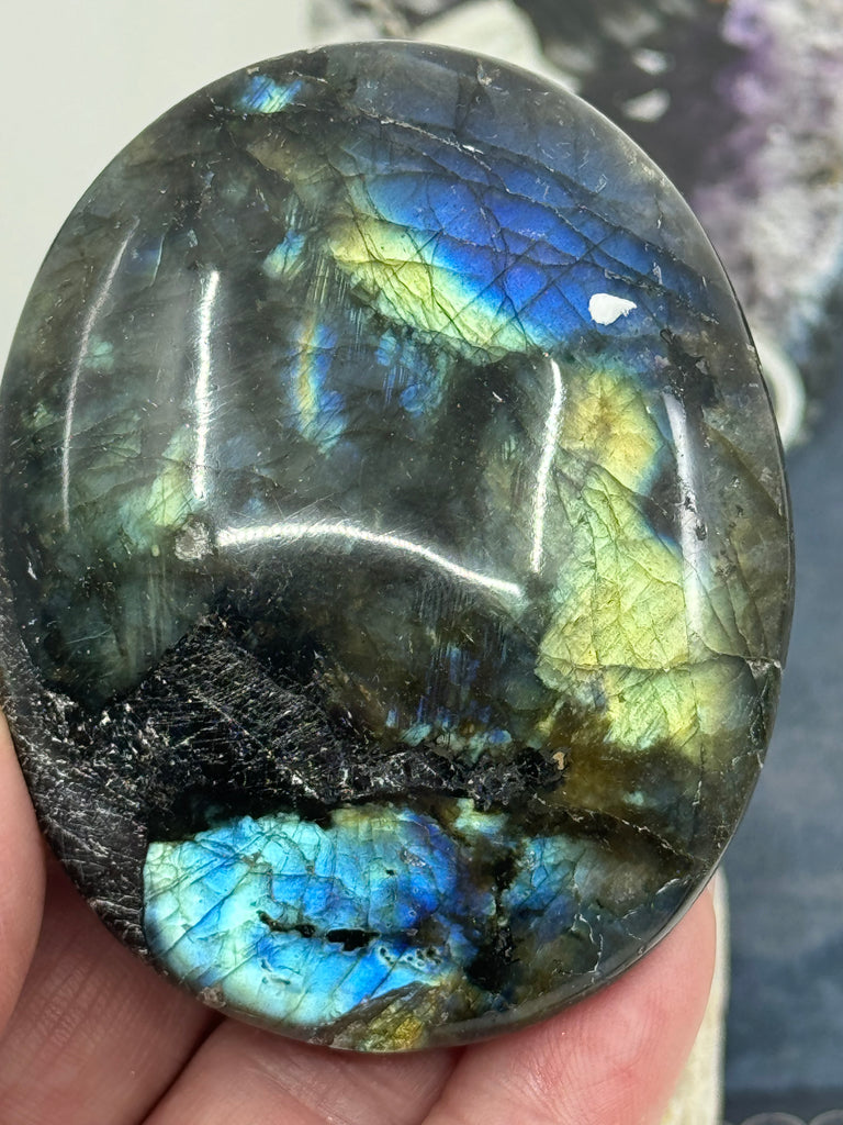 Labradorite Palmstone #5 - Magic & Protection