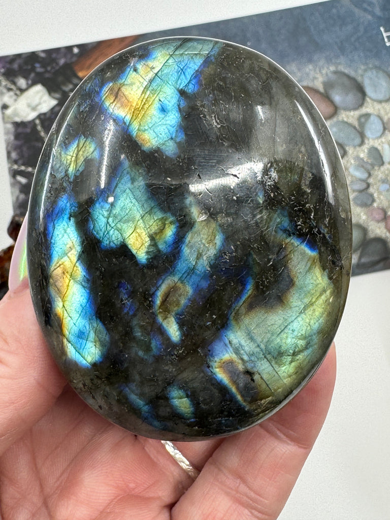 Labradorite Palmstone #11 - Magic & Protection