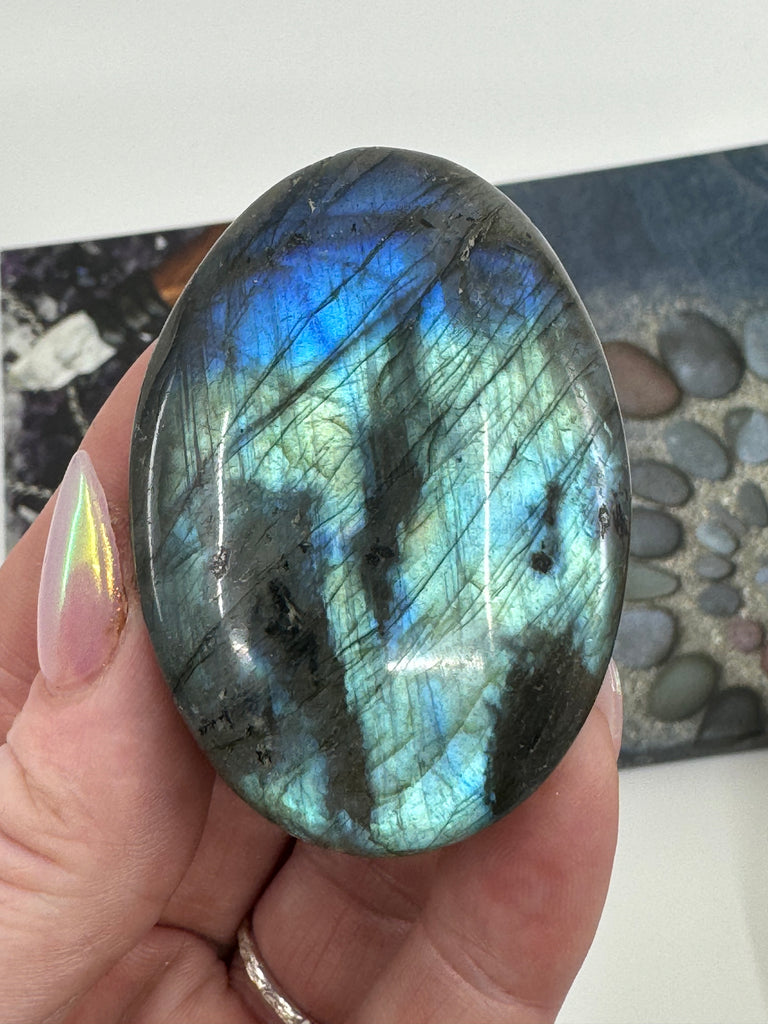 Labradorite Palmstone #13 - Magic & Protection