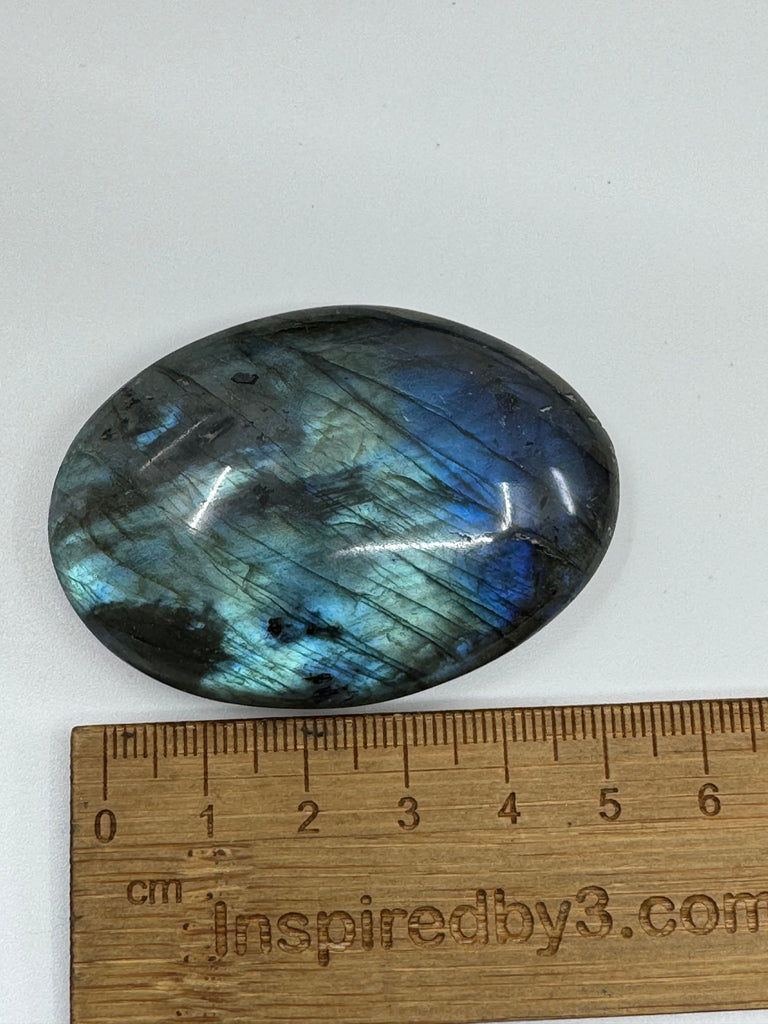 Labradorite Palmstone #13 - Magic & Protection