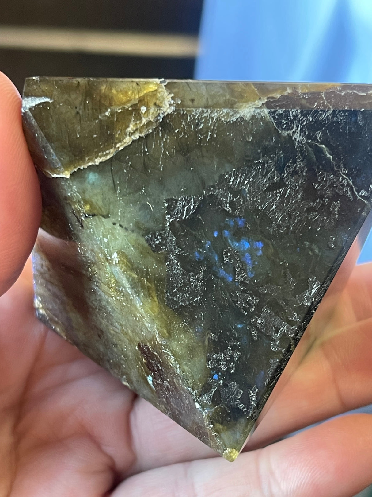 Labradorite Pyramid Carving 6cm #2 - Self Transformation. Protection.