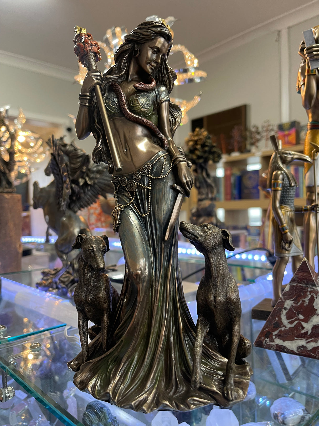 Hecate Statue - Goddess of the Crossroads, Magic & Sorcery.