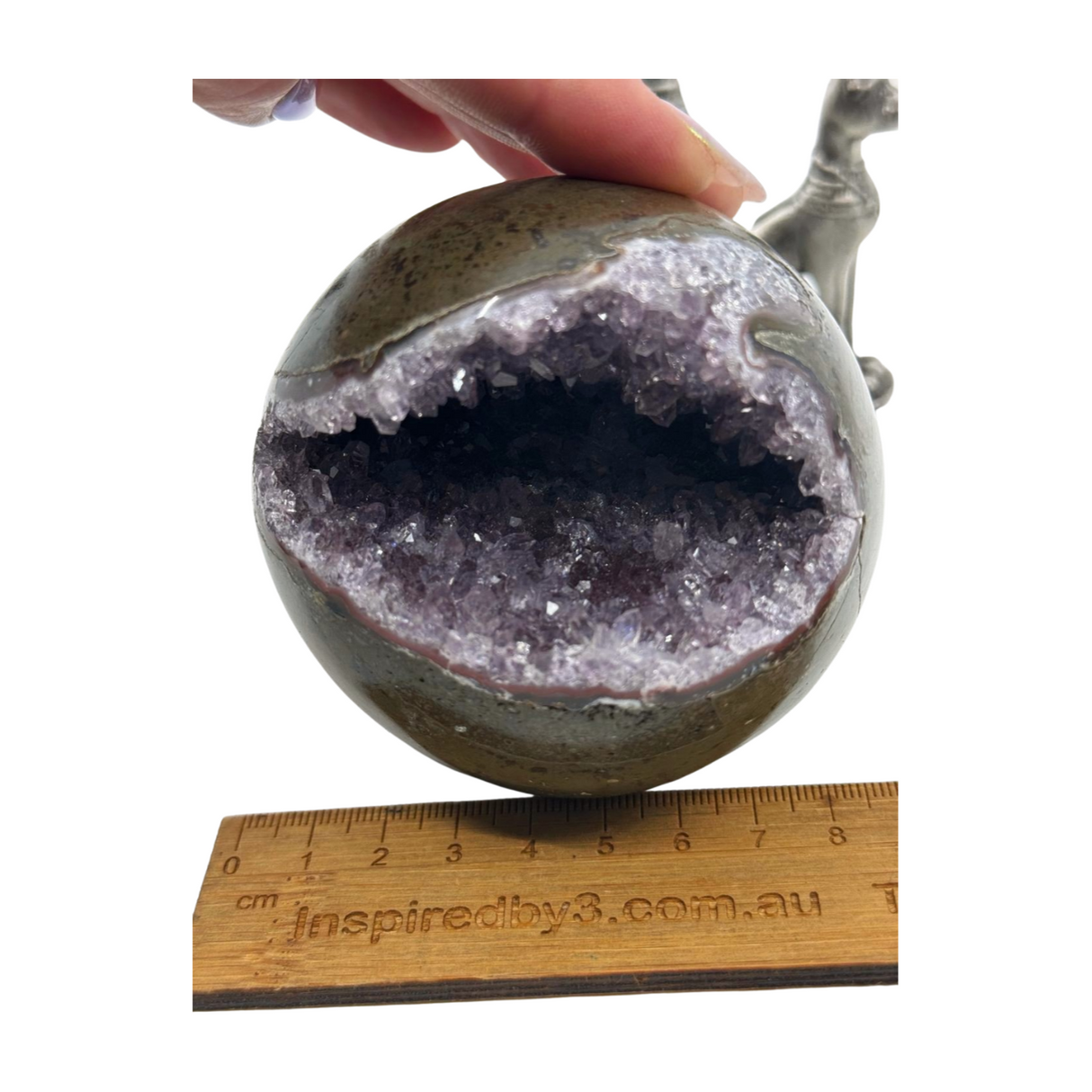 Amethyst Cluster Sphere 614g - Intuition & Protection