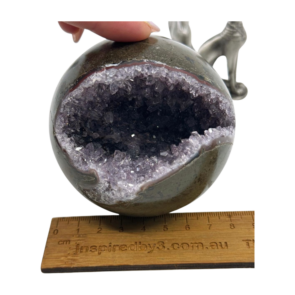 Amethyst Cluster Sphere 614g - Intuition & Protection