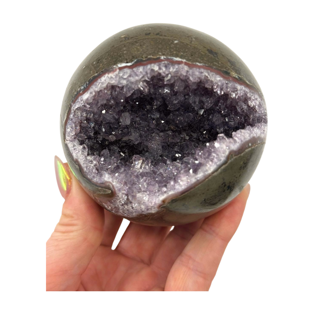 Amethyst Cluster Sphere 614g - Intuition & Protection