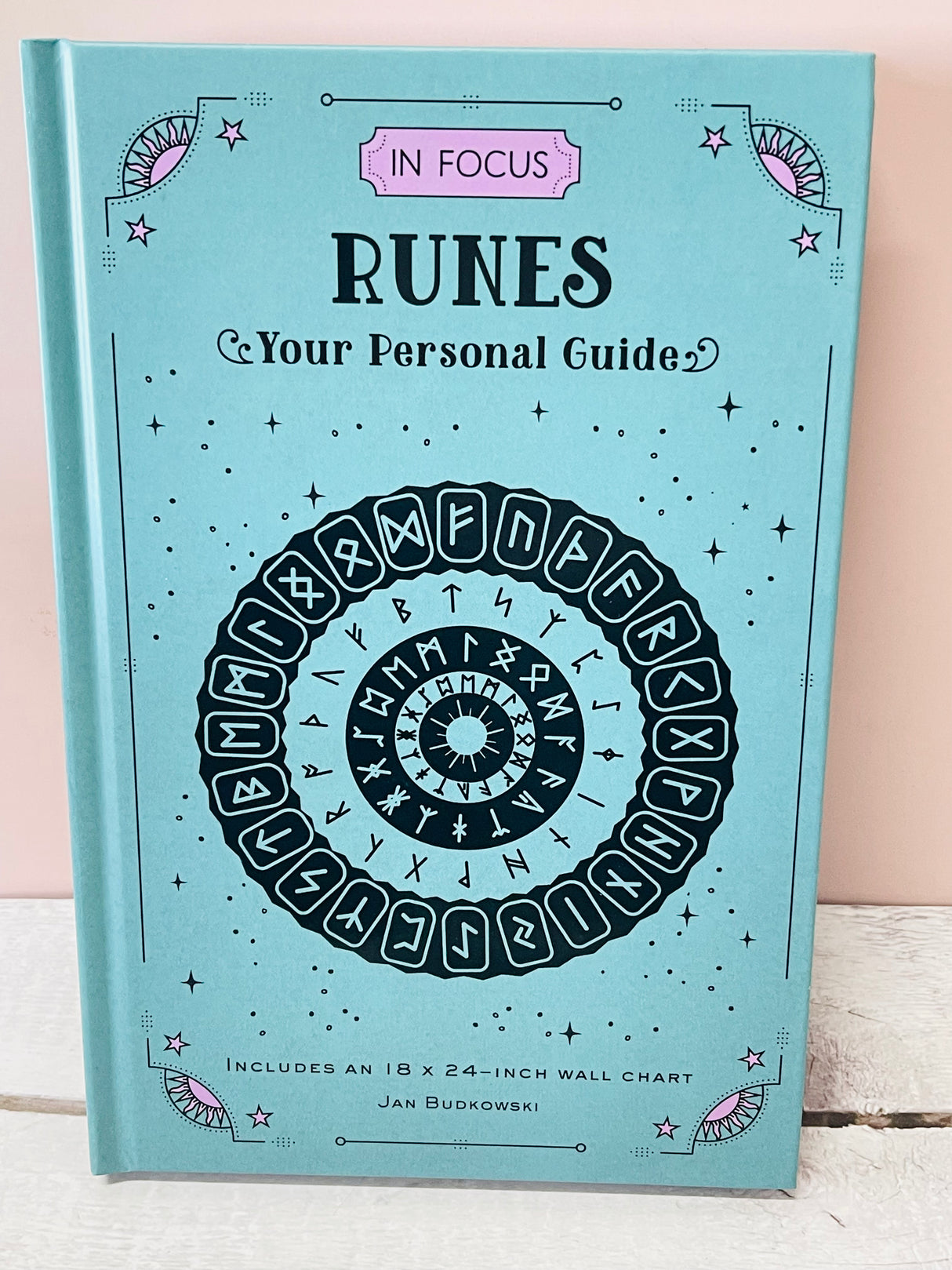 In Focus Runes: Your Personal Guide: