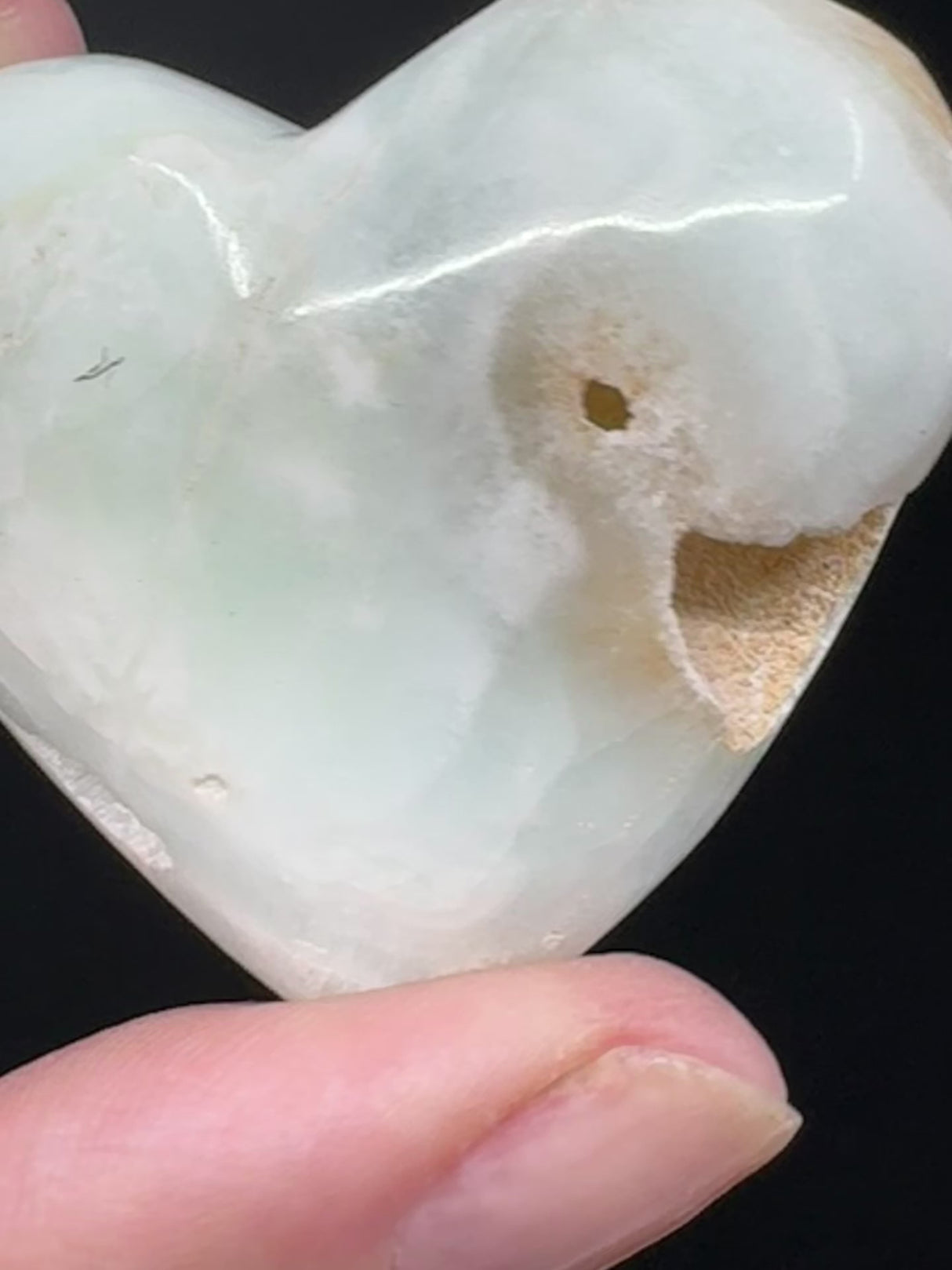 Caribbean Calcite Heart 57g - "I am calm and at peace with myself and others."