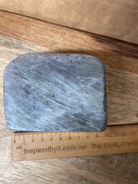 Labradorite Freeform  - A Grade 630g - “I welcome change and transformation into my life”.