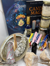 Witches Beginners Box - 75 items - The Craft.