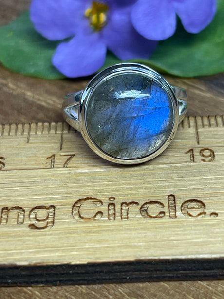 Labradorite Large Ring Size 6 - Magic & Protection