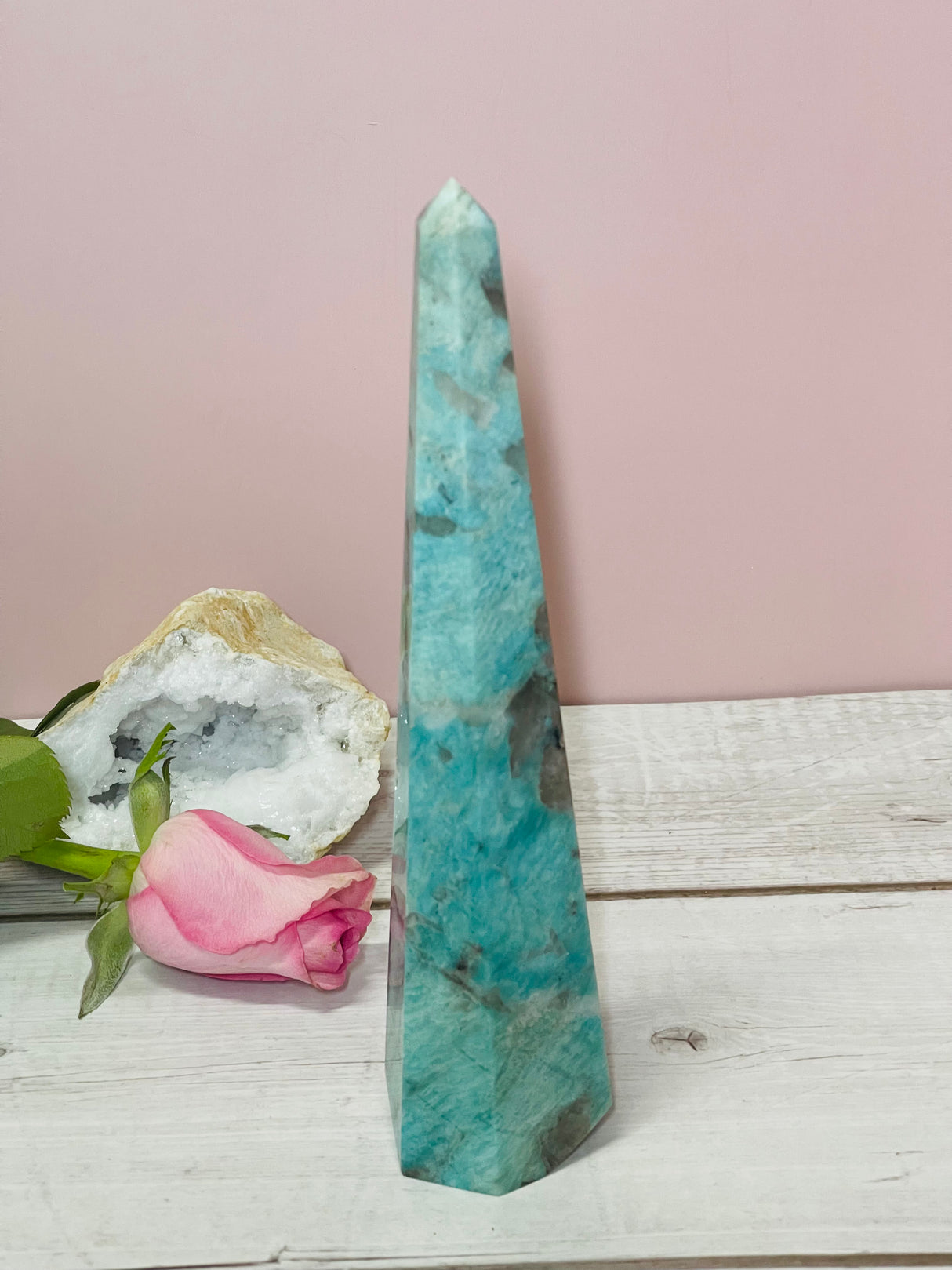 Amazonite Tower 19cm - Wealth. Soothing.