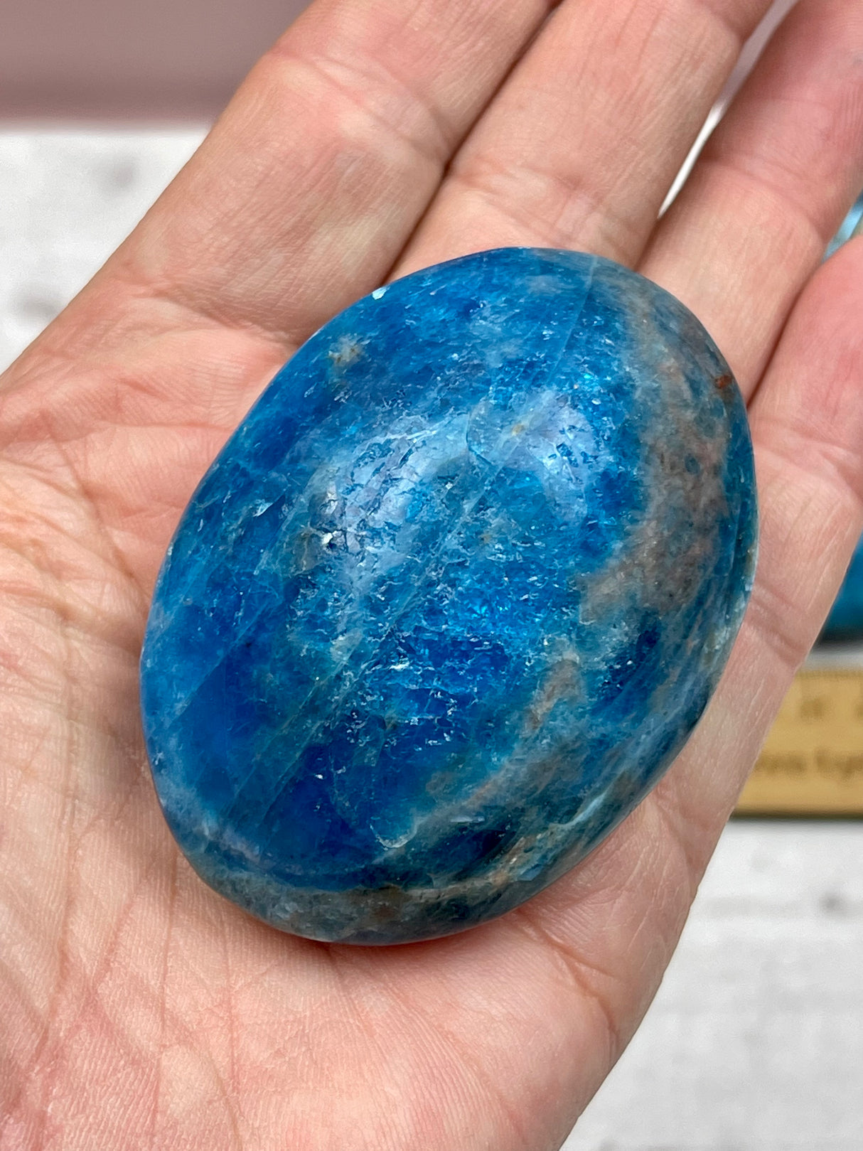 Apatite Blue Palmstone - Psychic Activation, Access to Knowledge.