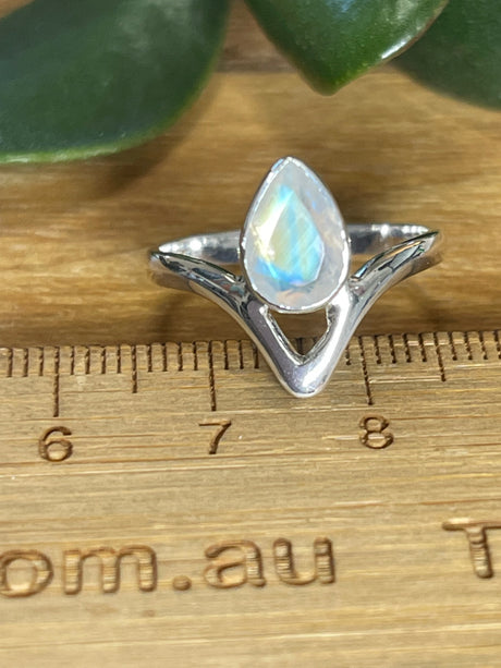 Rainbow Moonstone Silver Ring - Size 5