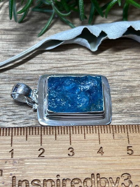 Apatite Blue Rough Pendant - Psychic Activation, Access to Knowledge.